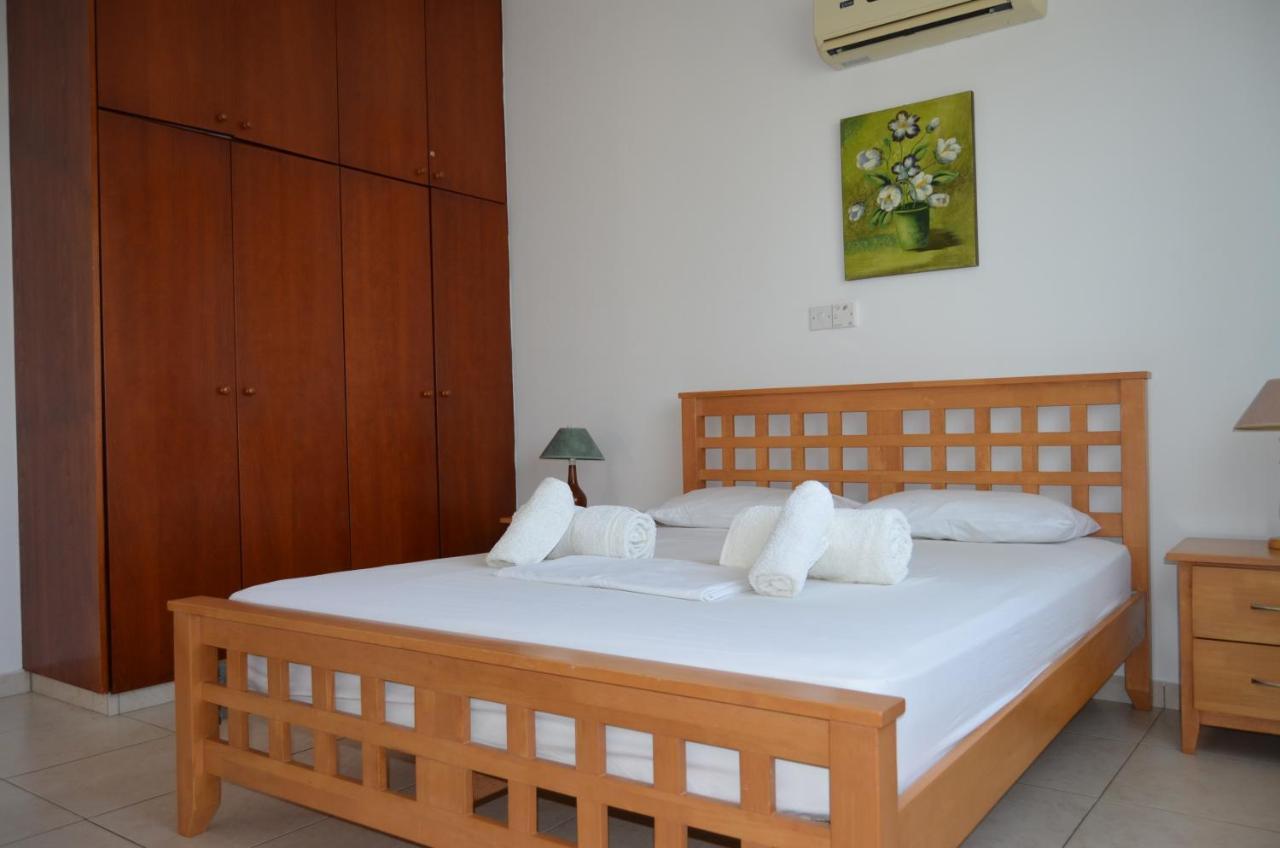 Faros Beach Apartment A102 Paphos Exterior foto